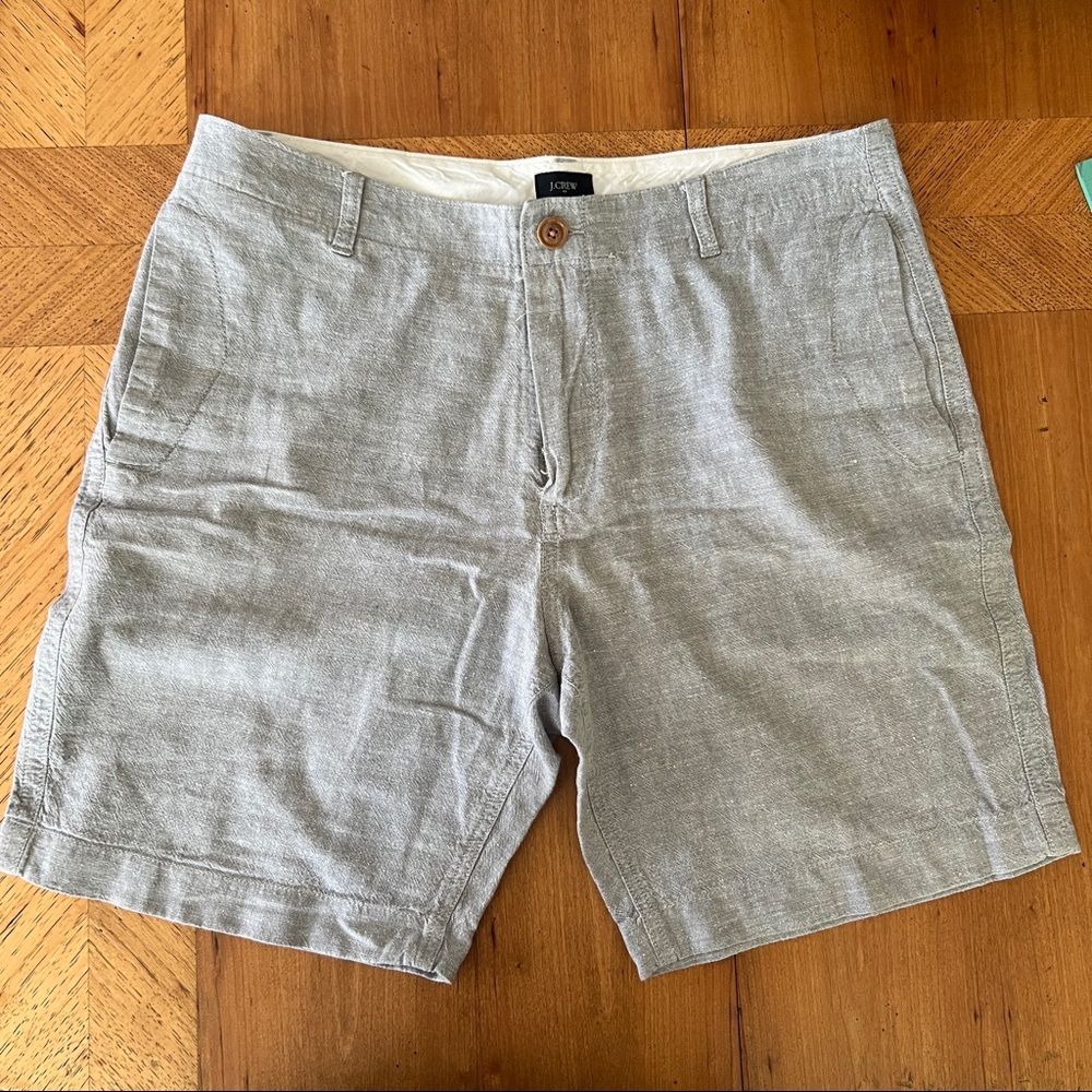 Linen Grey J. Crew shorts Mens size 34